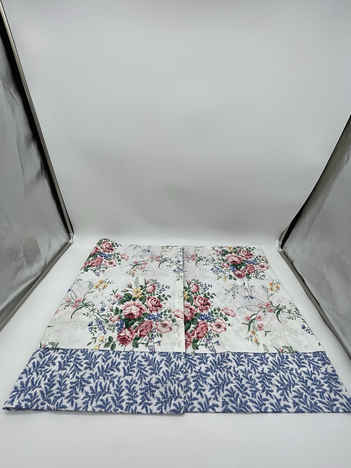 NWOT Vintage Cannon Valance Floral 86” X 20.5”
