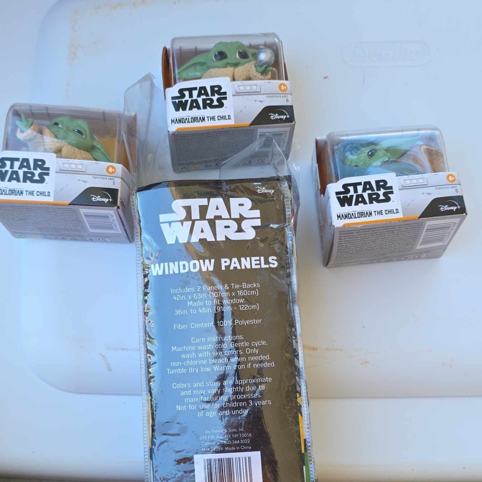 Star Wars 42×63 Window Panels 2-Pack Rod Pocket Light Filter Polyester Tiebacks