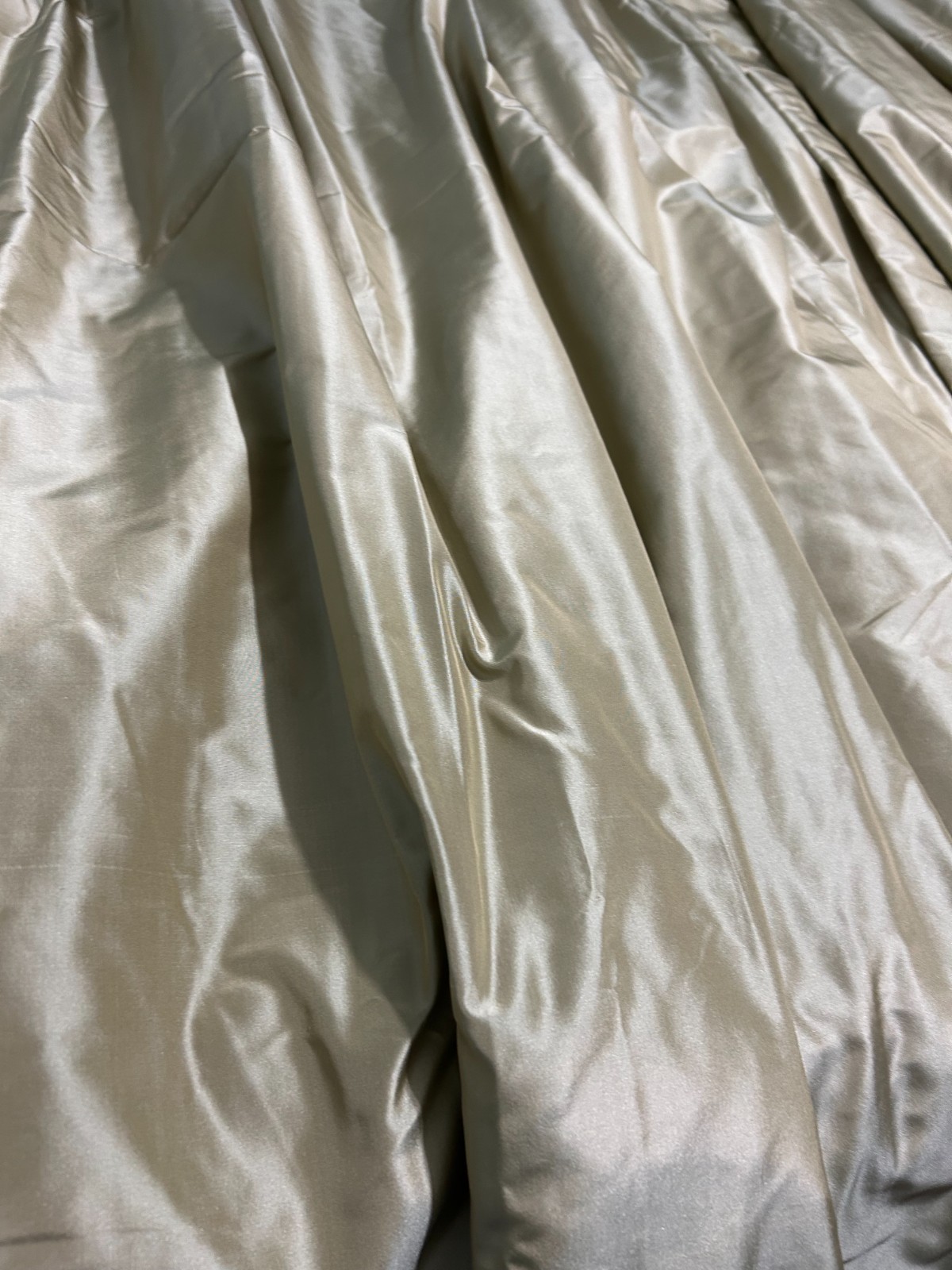 Custom Made Taffeta Silk 2 Panels 41” X 89” Pleated Drapes Curtains Green