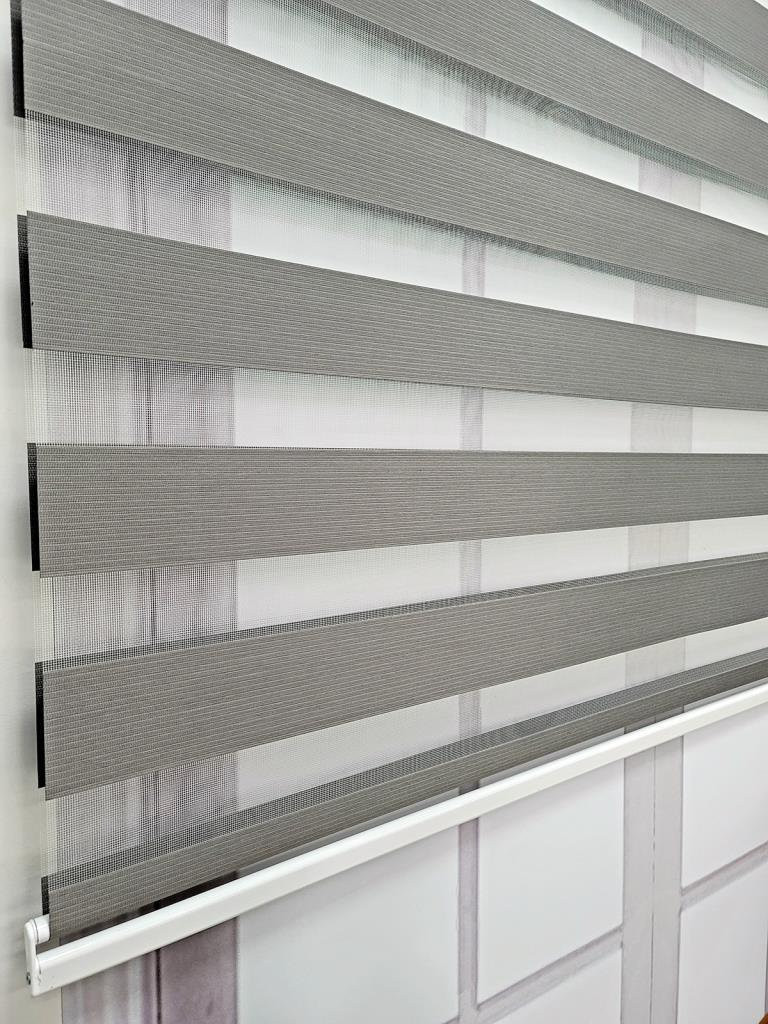 Straight Gray Color Fabric Zebra Roller Blinds Curtain For All Room, Light