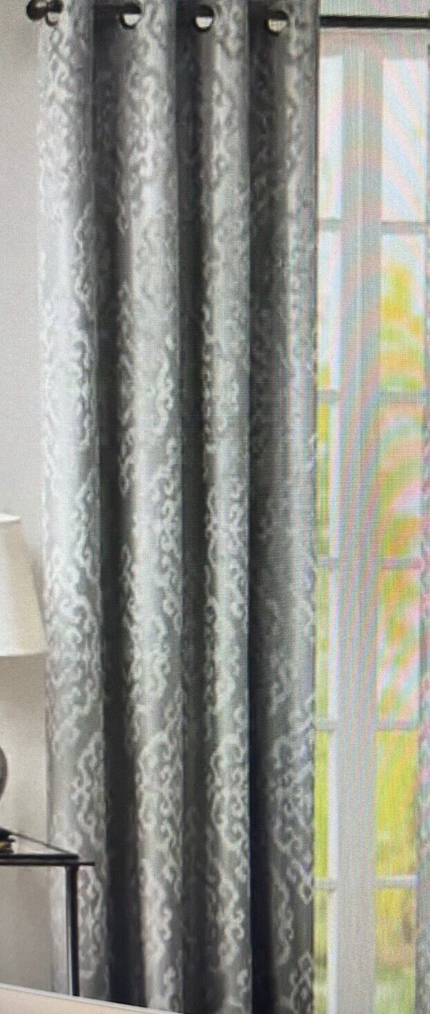 Sunsmart Total Blackout Jacquard Damask, Grommet Curtain Mirage, Gray 50″x95″NEW