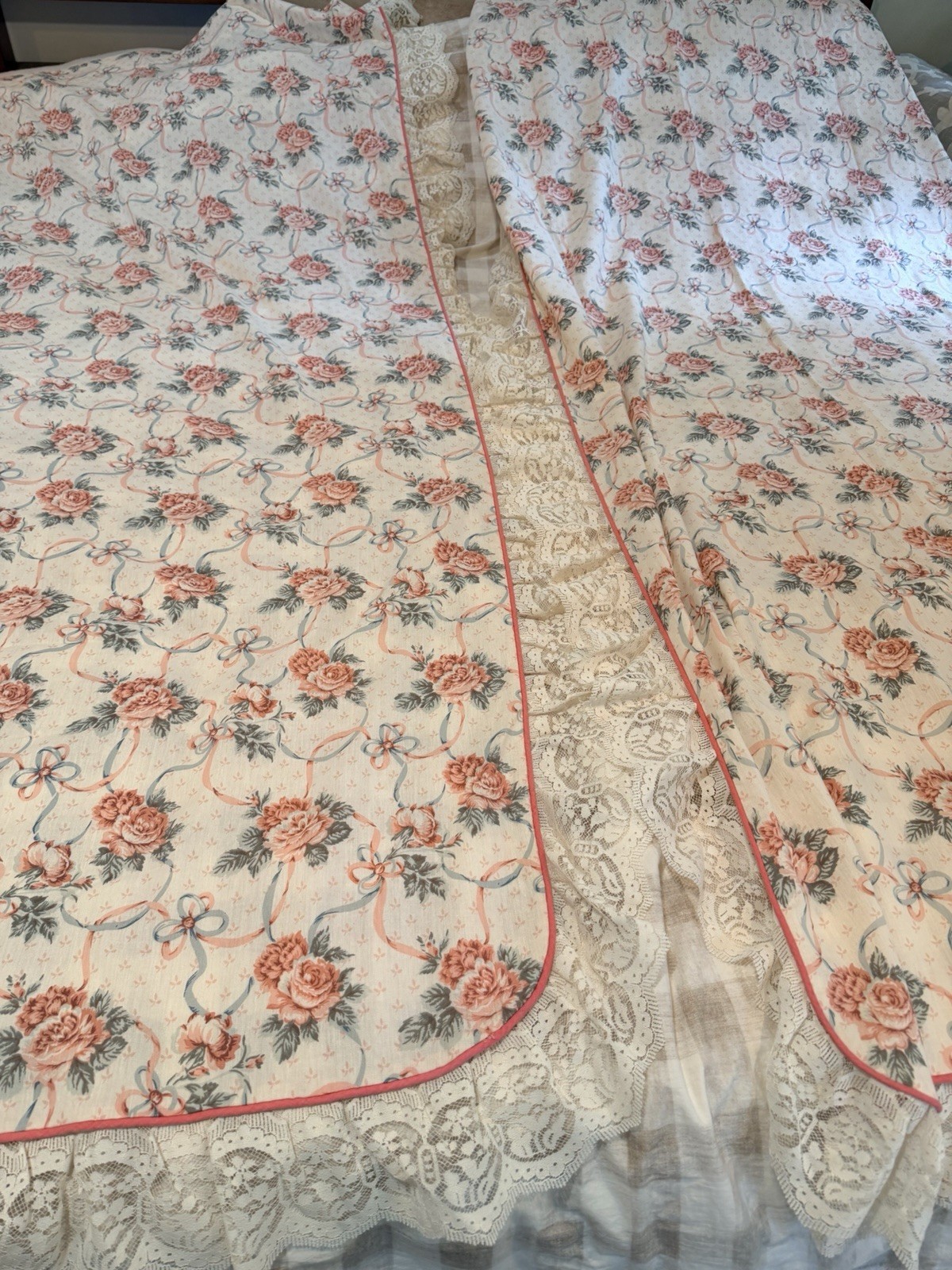 Curtains Lace Pink Floral 2 Panels 44” x 83”Made In USA Vintage lace 80s chic