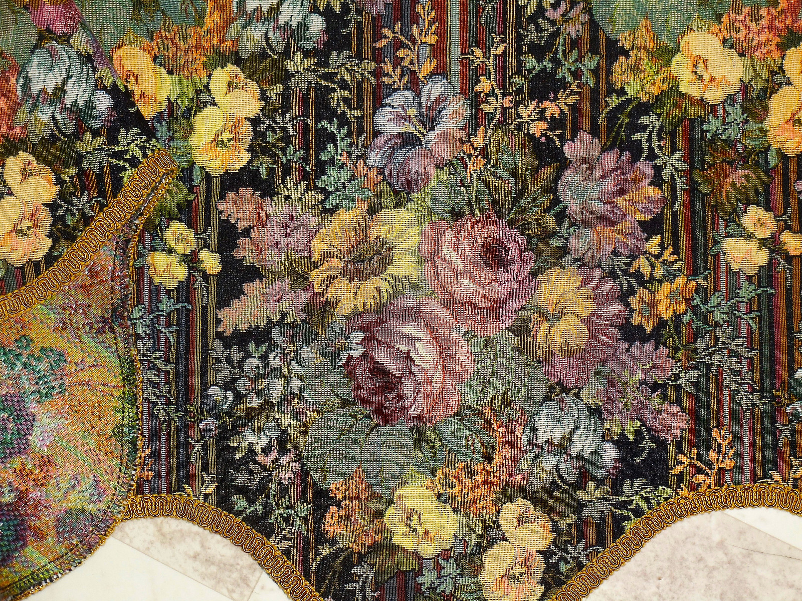 Tapestry fabric scalloped valances cabbage roses, lilies, floral and stripes