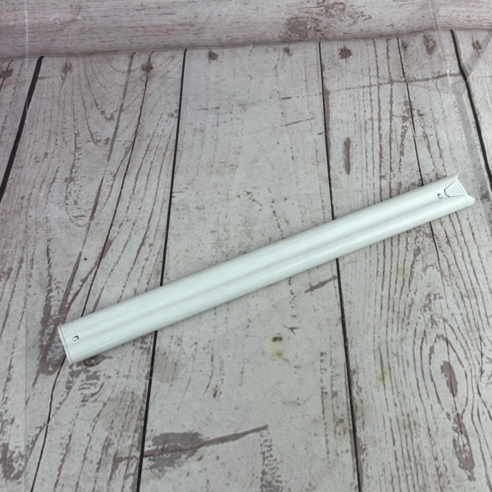 Hunter Douglas PowerView Battery Wand Tube Motorized Shade 14in