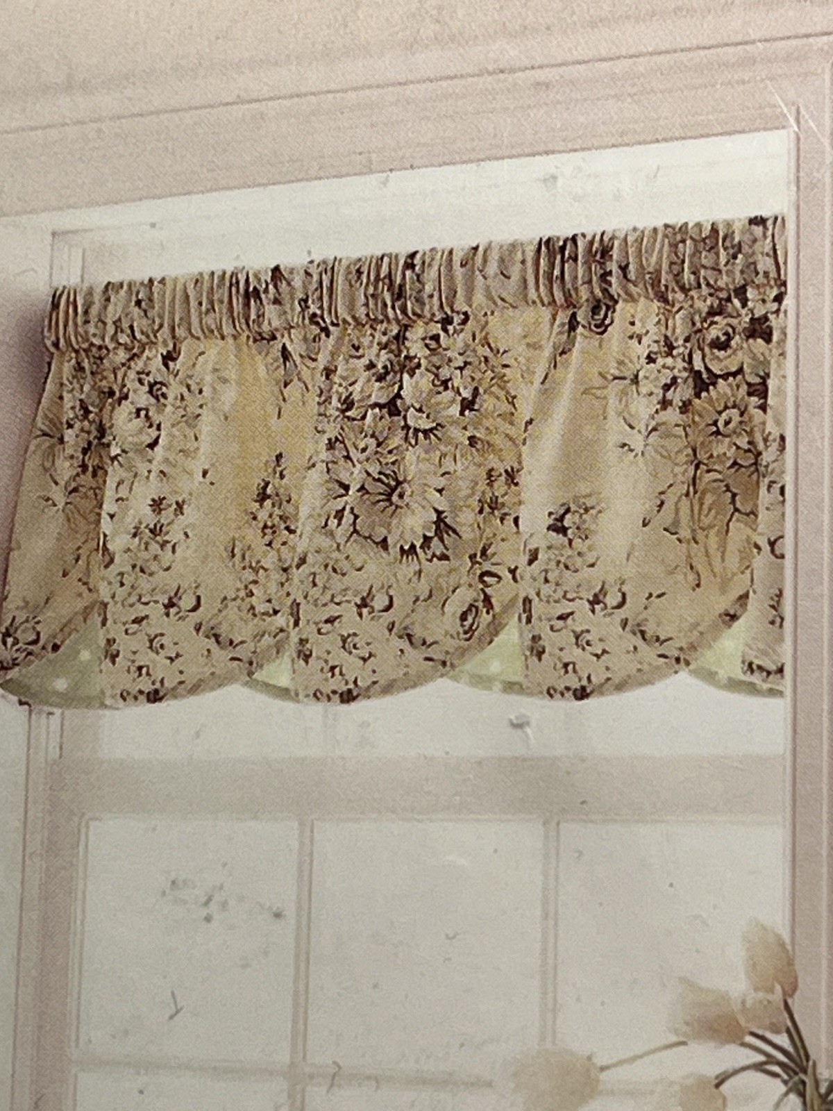 Waverly Home Floral Tan Green Brown Scalloped Valance 72” x 18”