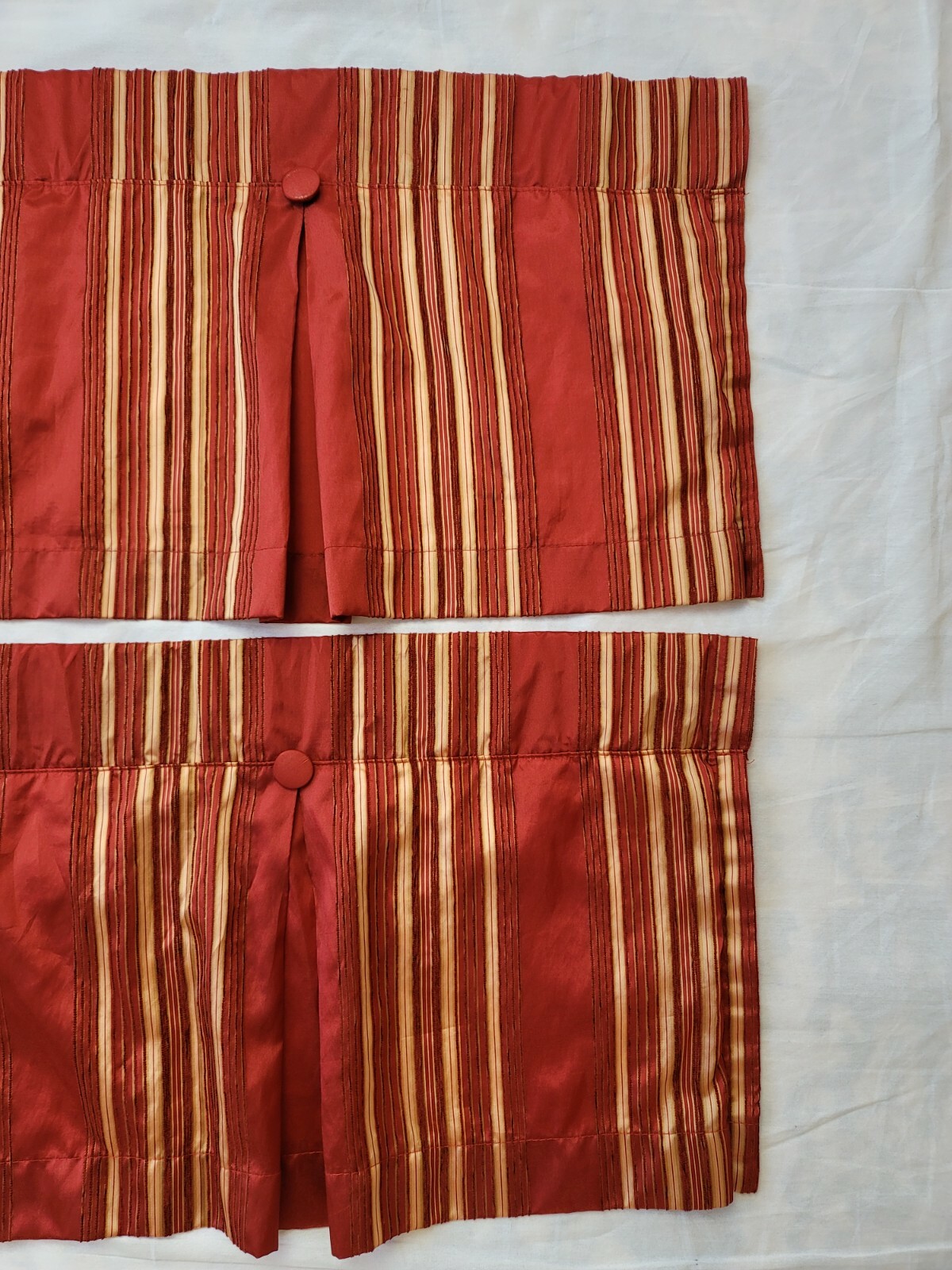 2 Waverly Red Gold Faux Silk Chenille Stripe Valances Tailored Button 52×15 each