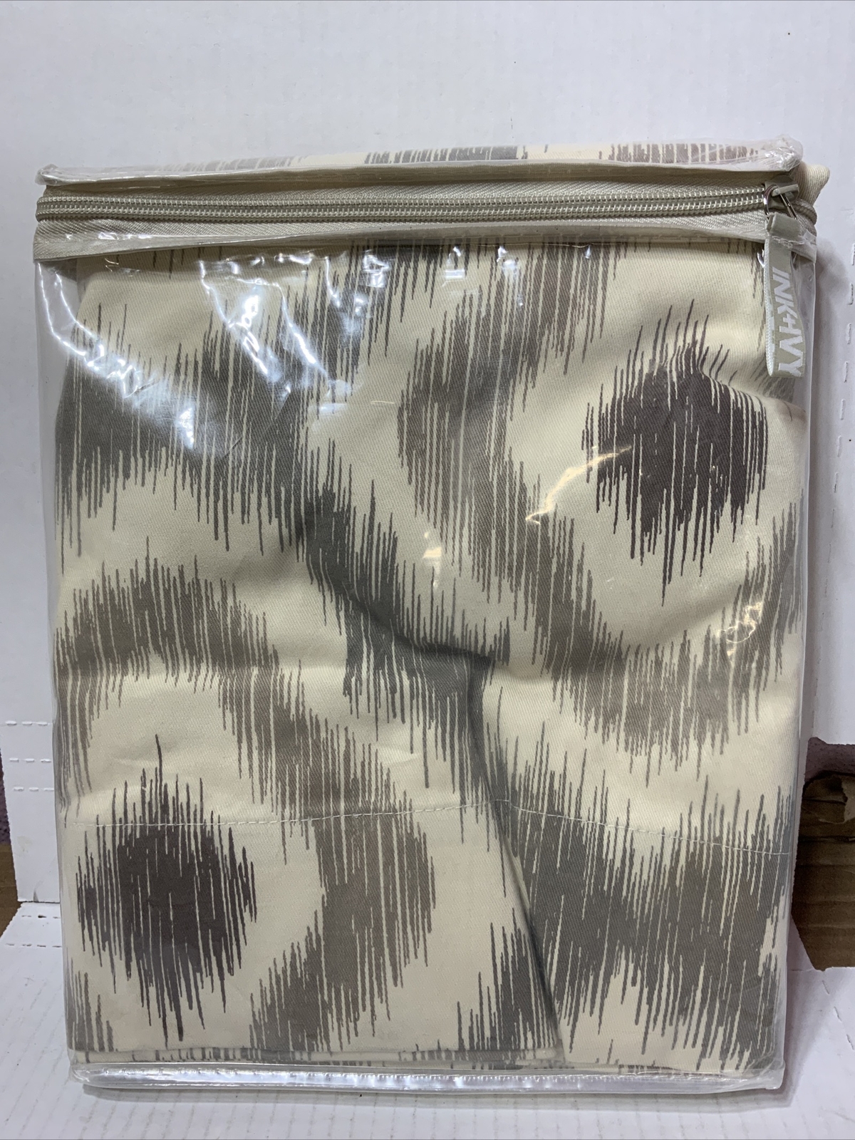 📀 Ink+Ivy : Window Panel (50in W x 95in L) – One Panel *Taupe*