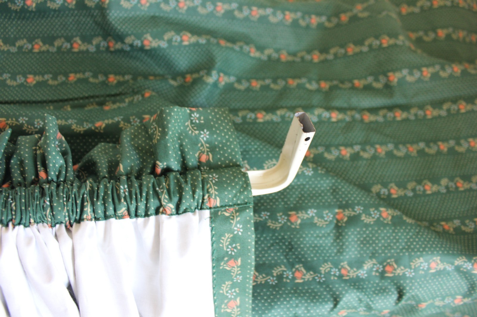 Vtg 1980s Custom Drapery Ensemble 198×67 Green Floral Vine Lined Curtain Panels