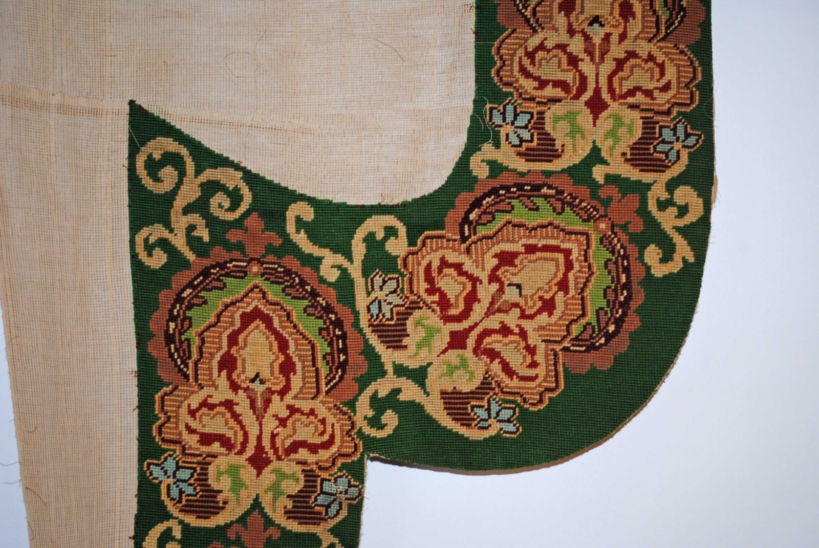 ANTIQUE NEEDLEPOINT TAPESTRY PORTIER FOR DOORWAY OR VALANCE FOR WINDOW
