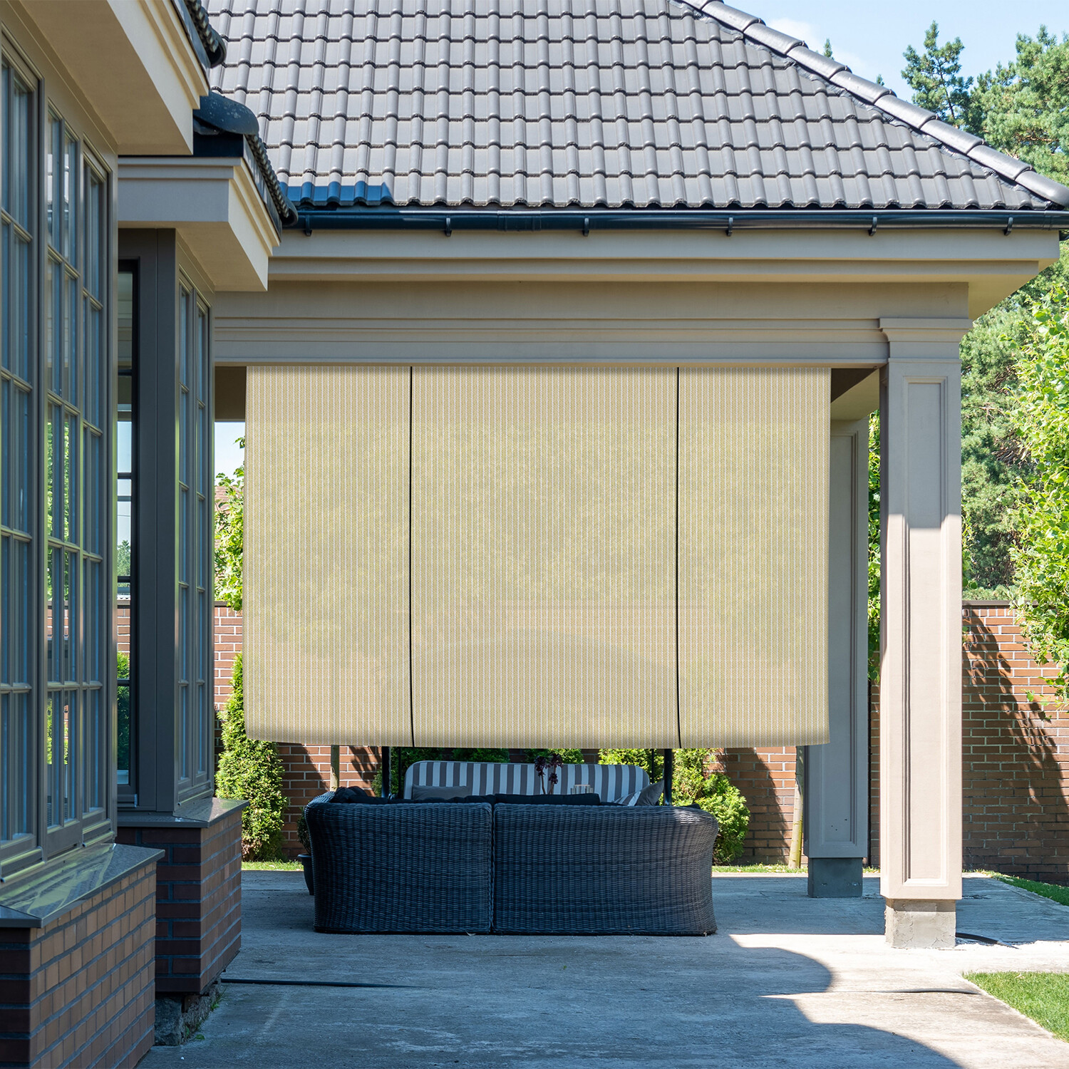 Beige 6ft Outdoor Roller Shade Roll Up Shade UV Block Deck Porch Pergola Balcony