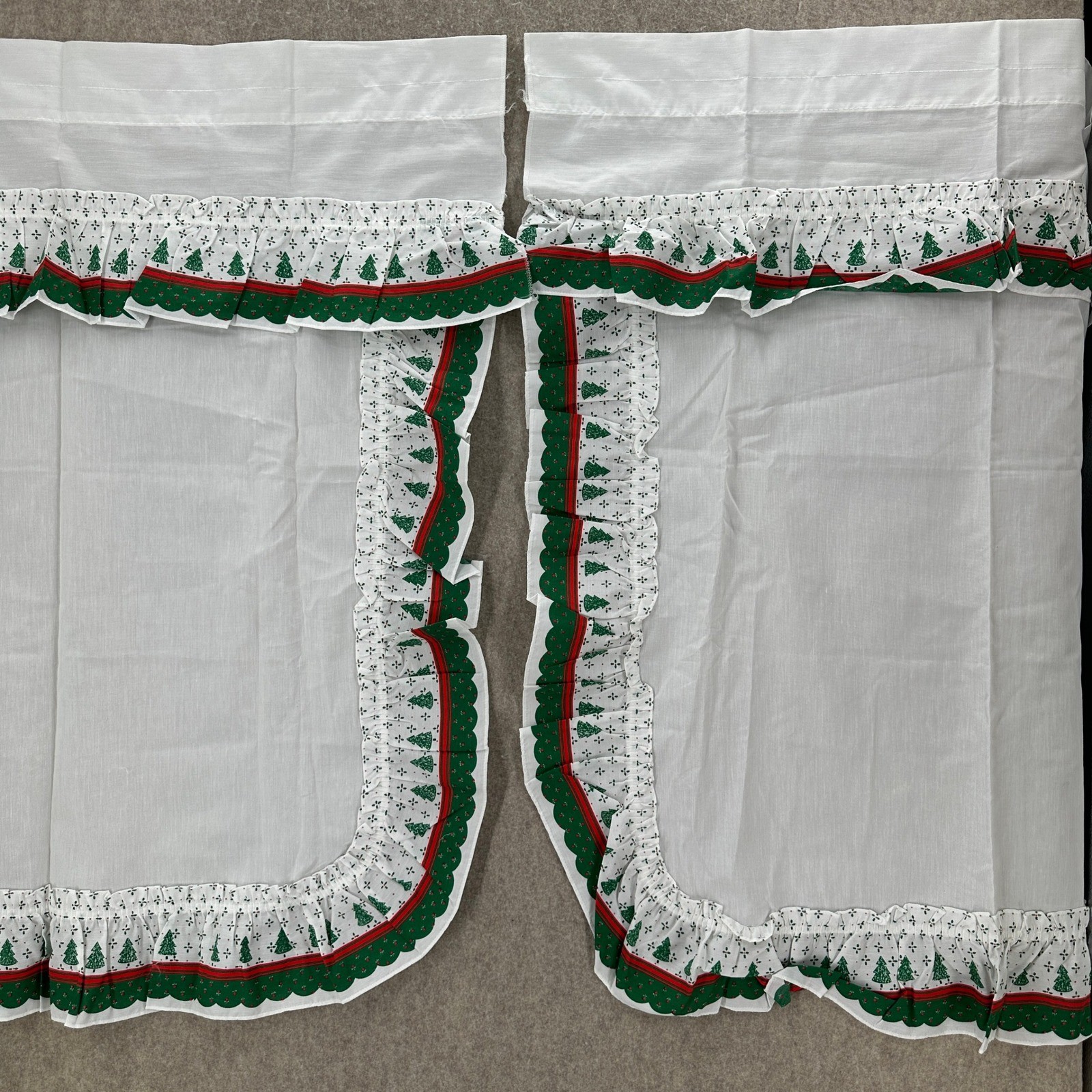 VTG JC Penney Christmas Cafe Kitchen Curtains White Ruffle Pine USA 66×38