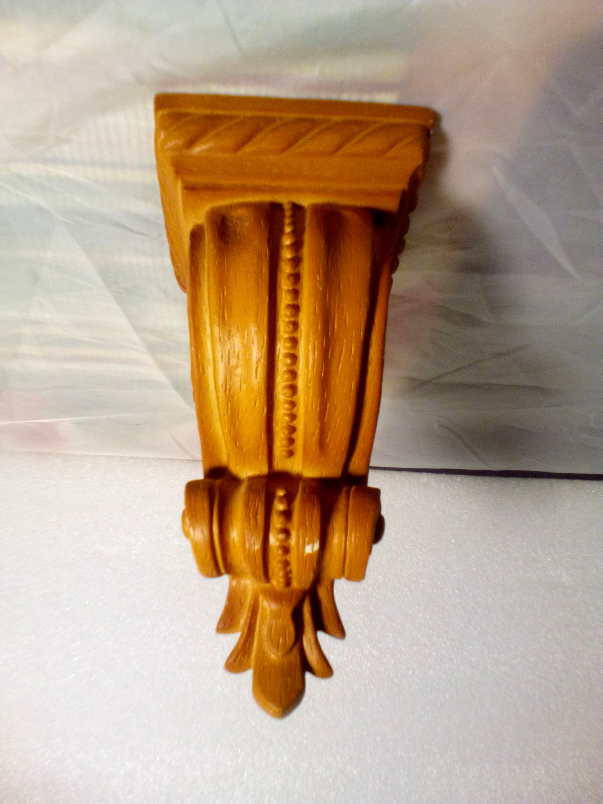 Single Resin Corbel Brown 7” x 3” Rod Pole Holder EUC!