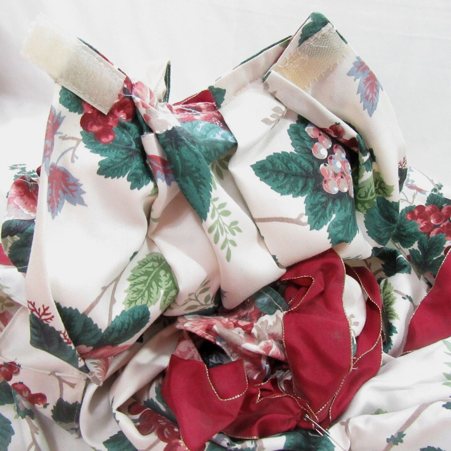 Waverly Pleasant Valley Floral Rosettes Custom 2pc Adjustable Swag Valances