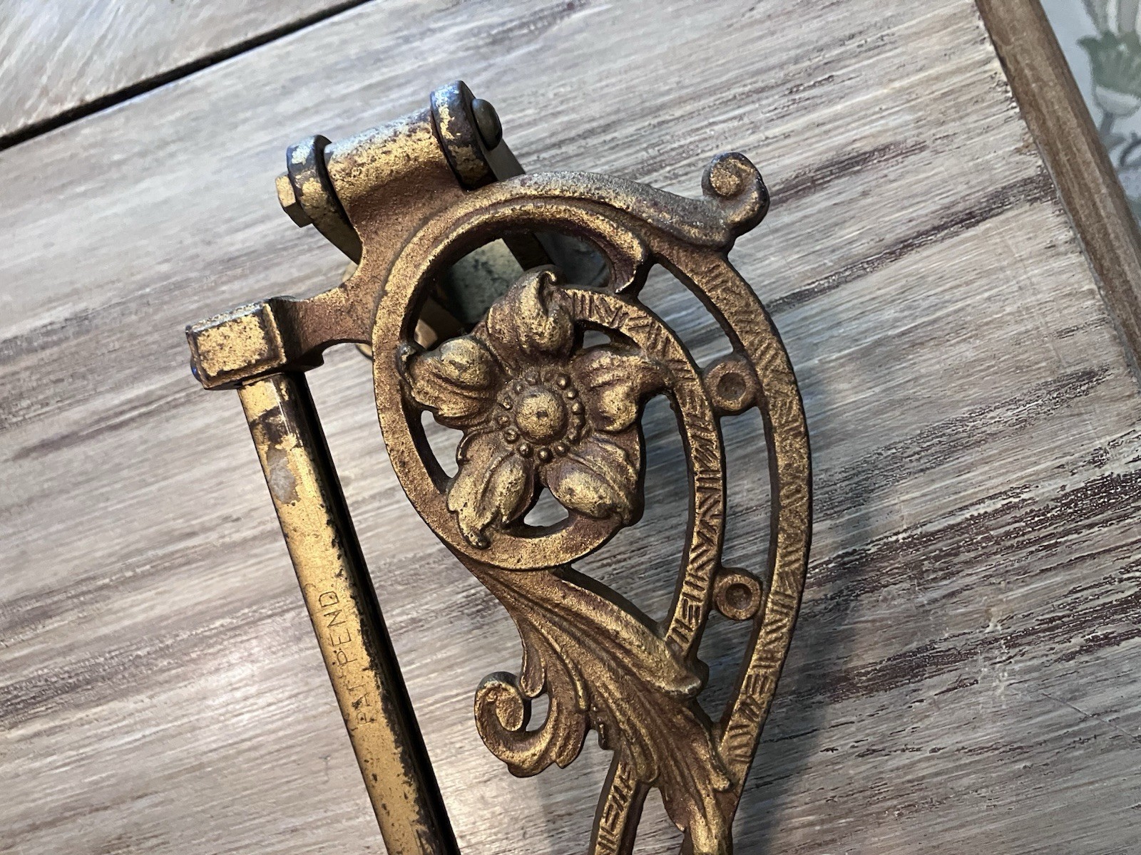 Antique Brass Victorian Swing Arm Curtain Drapery Rod Ornate Small Window 12-18”