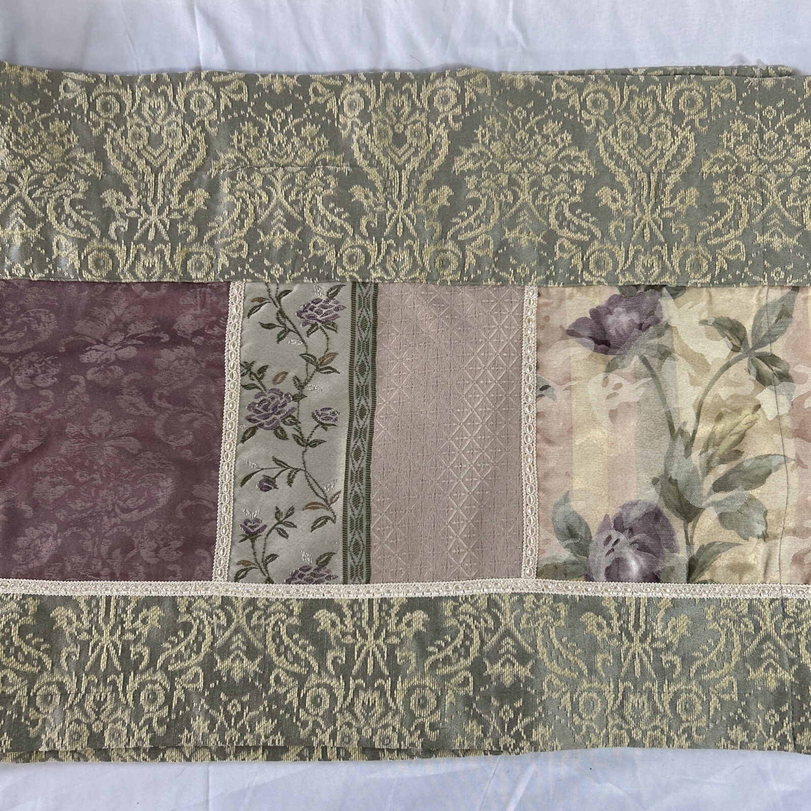 CROSCILL HOME Valance Patchwork Quilt/Tapestry Design 88″x17″ RN21857