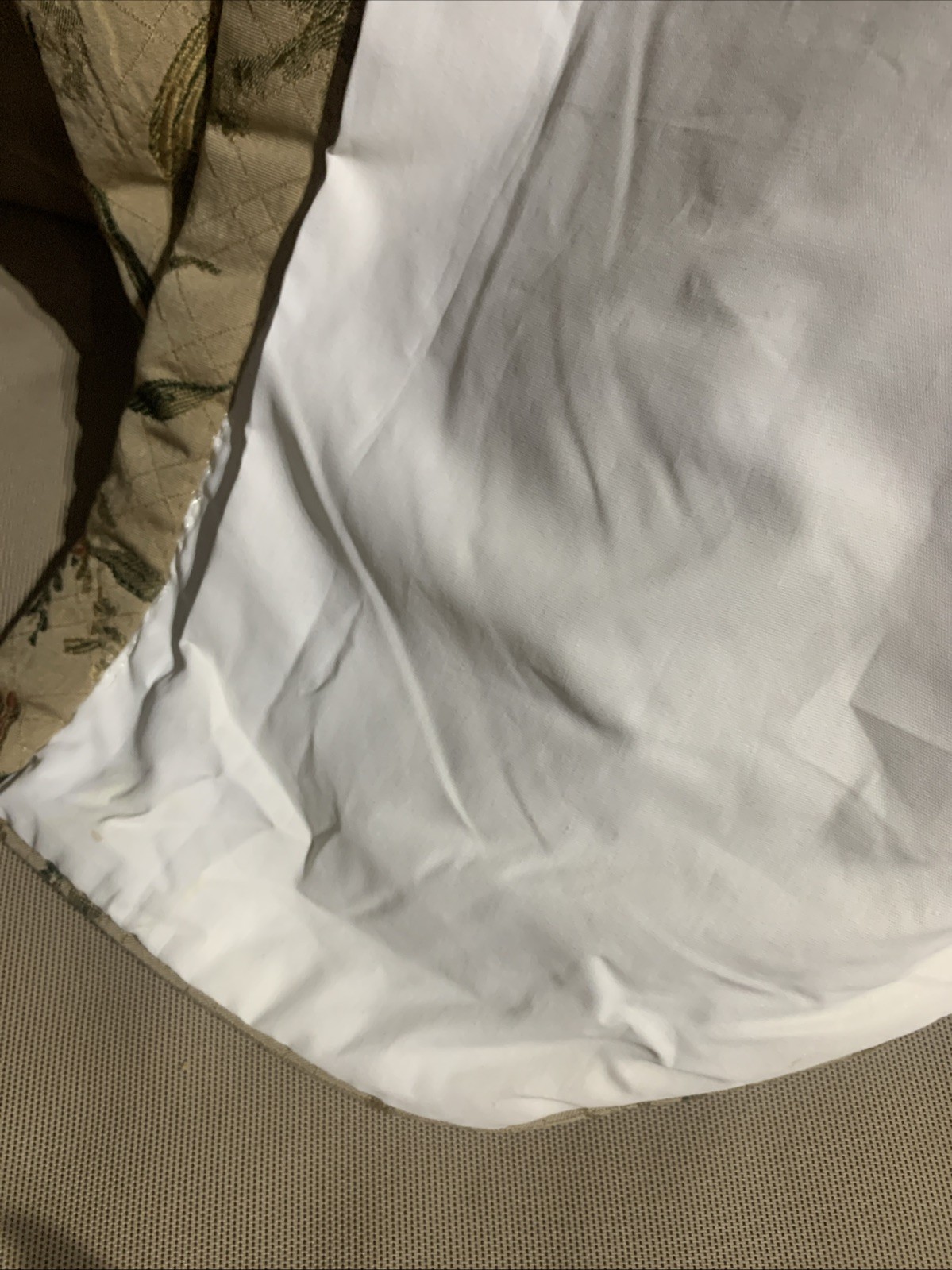 Valances Green Red Gold 4 PCs Used