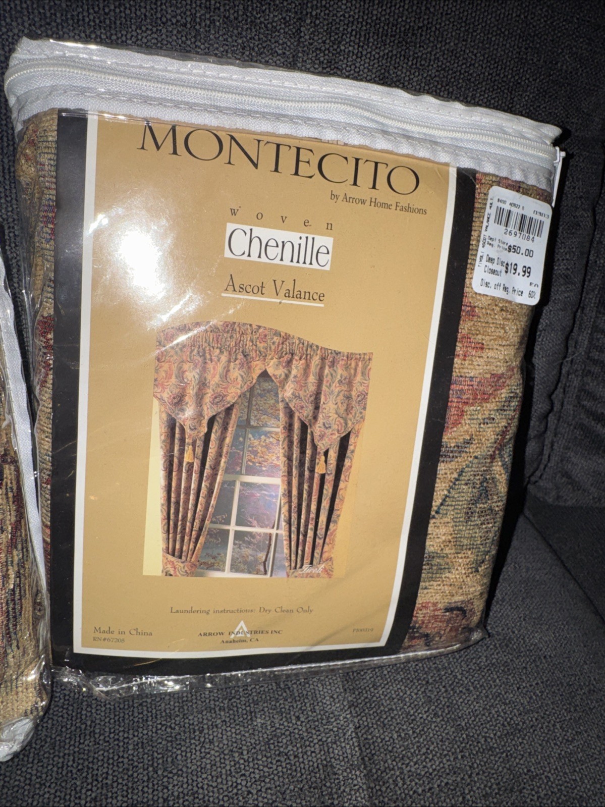 Montecito Chenille Ascot Valance lot of 2 vintage 25″ by 40″