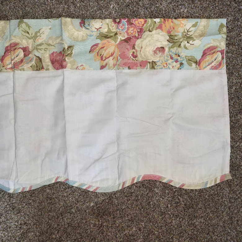 Waverly Spring Bling Valance Cabbage Rose Stiped Scalloped Blue Pink Green EXC