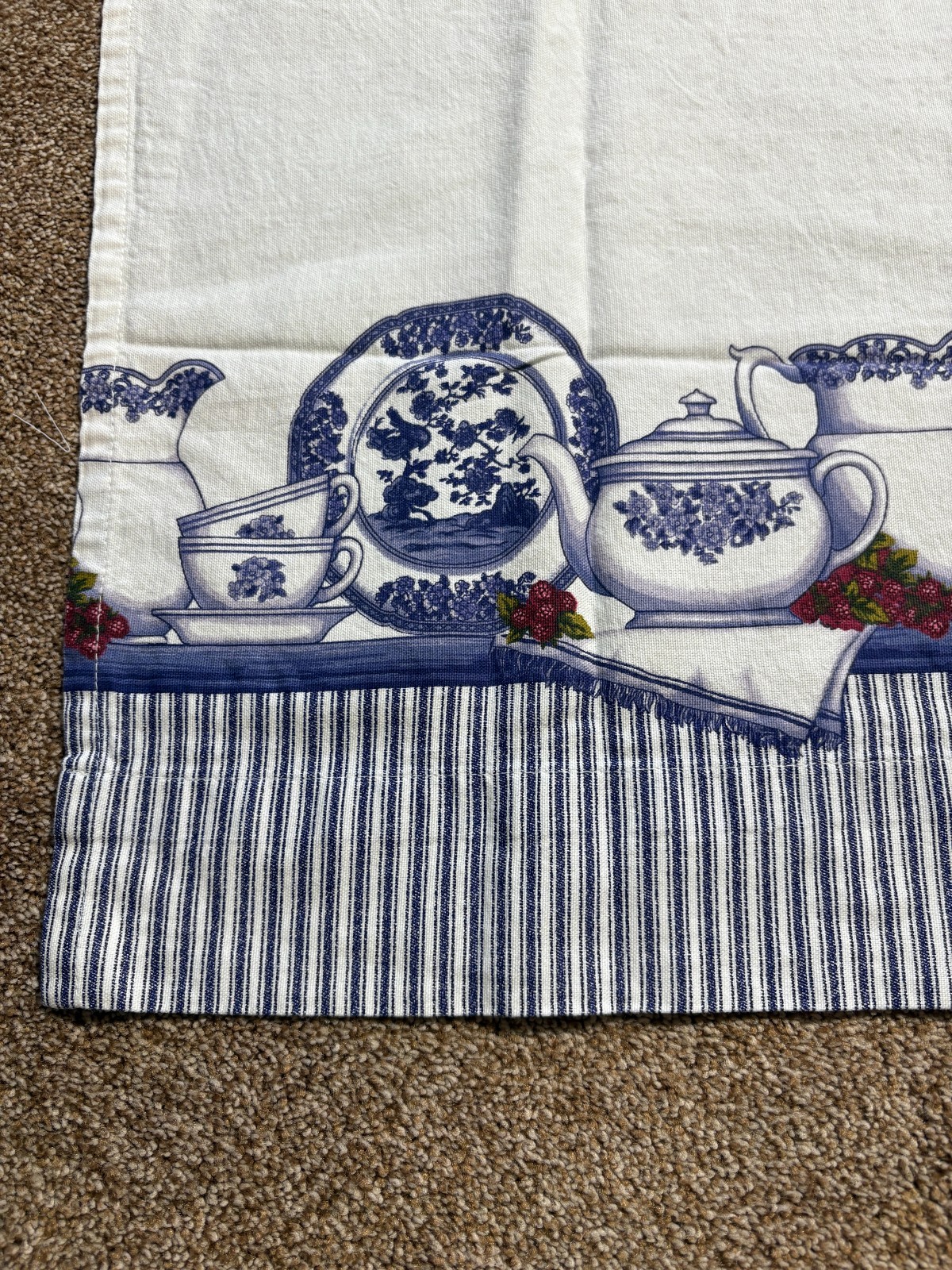 2 Vintage Better Homes Curtains Blue and White Tea & Berries 34 x 29″