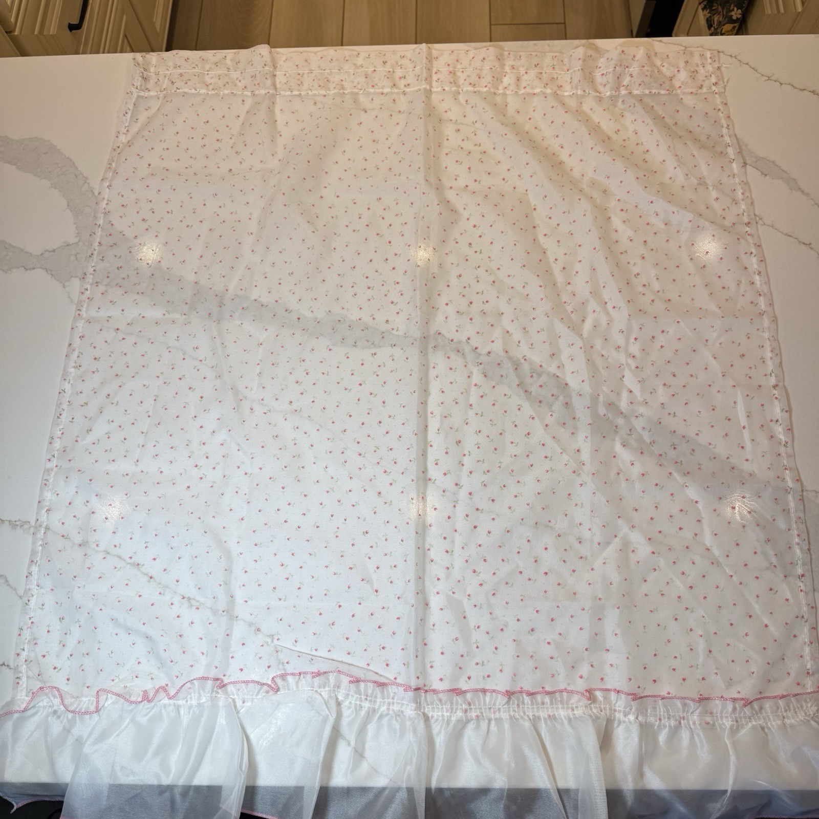 (1) 100% Dacron Polyester Ninon Curtains Priscilla Sheer White Pink – 35Wx30L