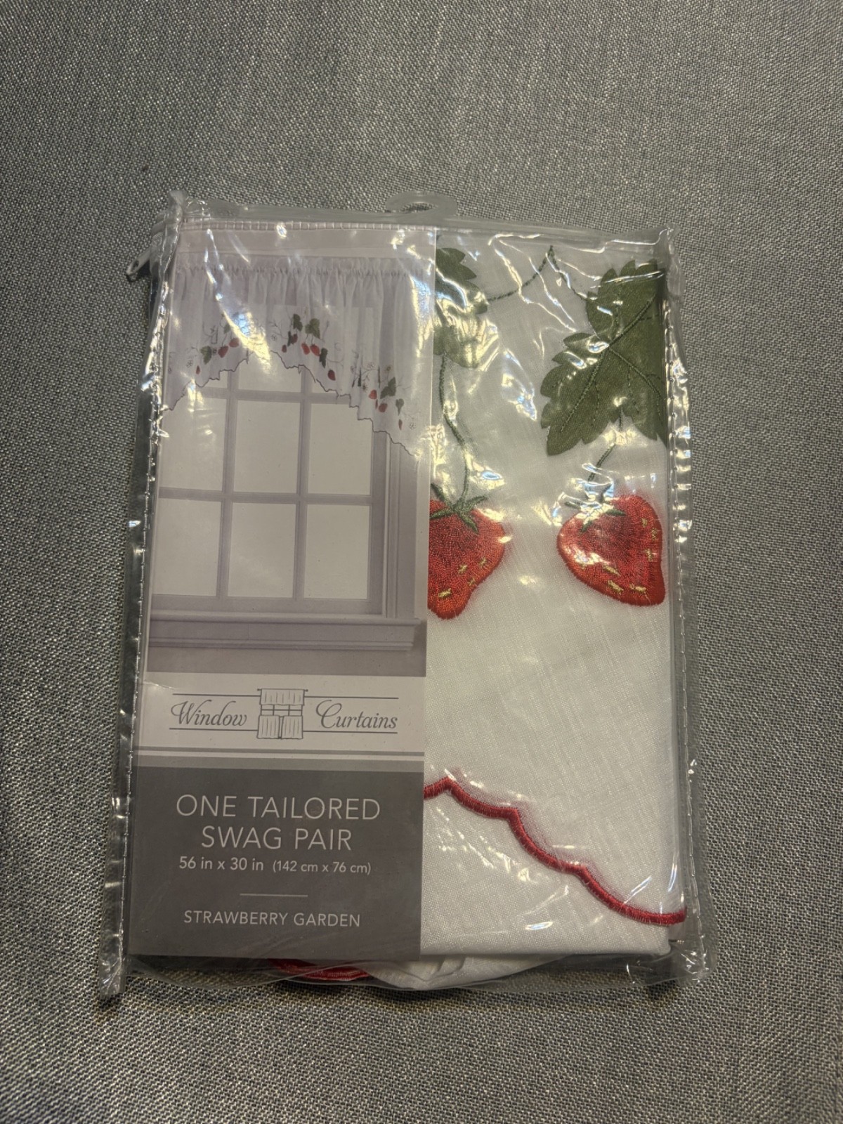 Brand New White Tailored Swag Window Curtains Strawberries Red Scalloped Trim
