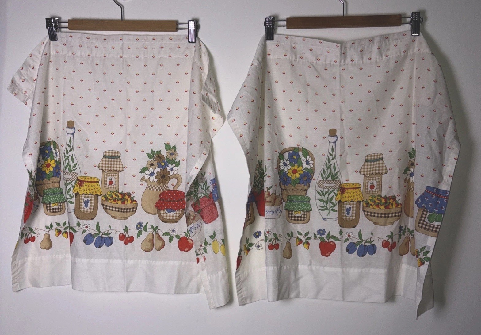 Vintage 70’s/ 80’s Floral Kitchen Curtains Set of 2 Cottagecore W-26” L-23”