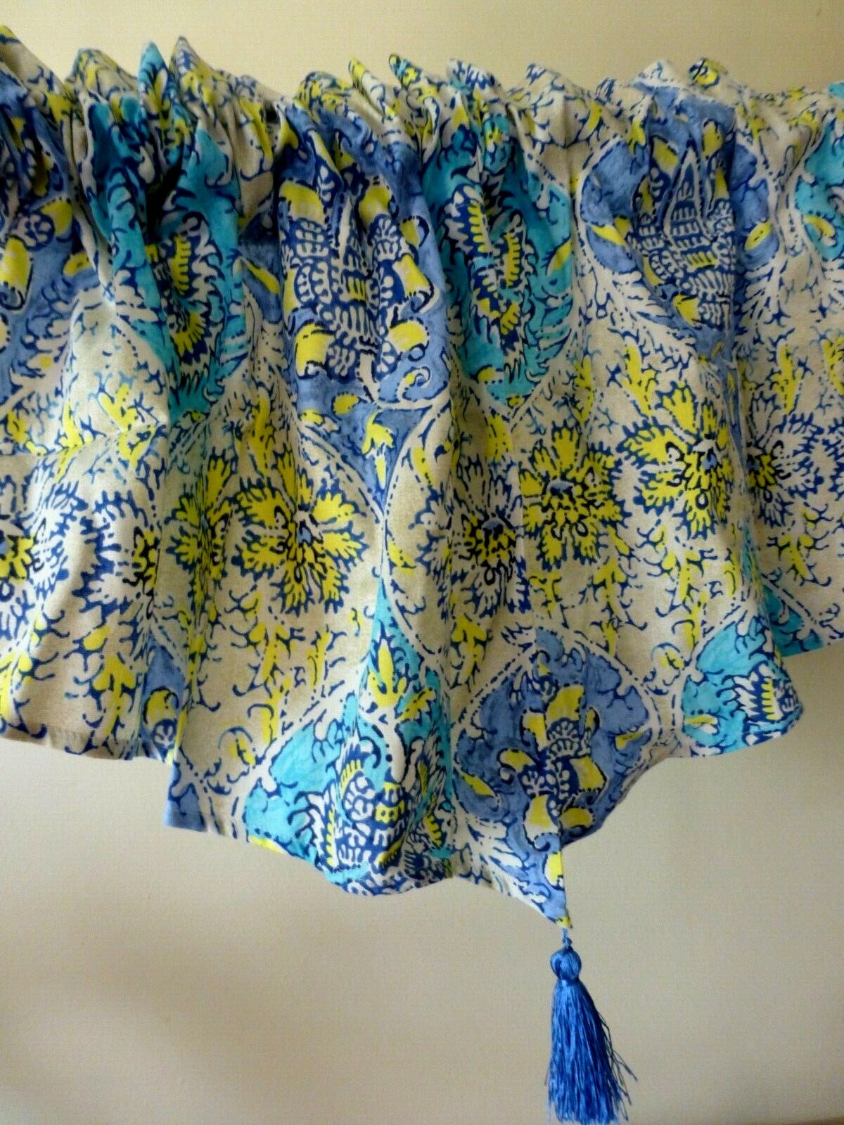 JCPenny WAVERLY KINGS TURBAN-BLUE ROD POCKET VALANCE 52″ W X 13.5″ L NEW