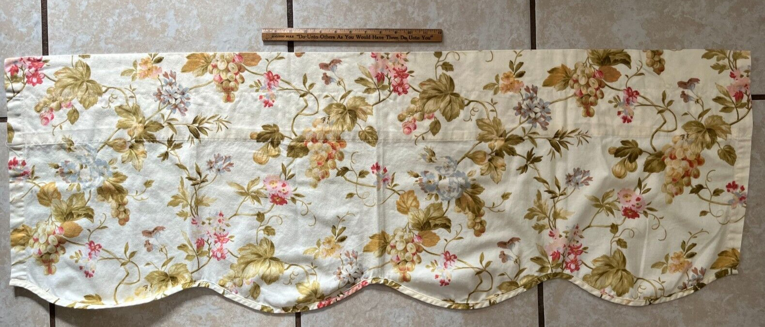 WAVERLY CAMEO NAPOLI Floral Grapes Pair ~ TWO Valances Scalloped Edges 50×17.5