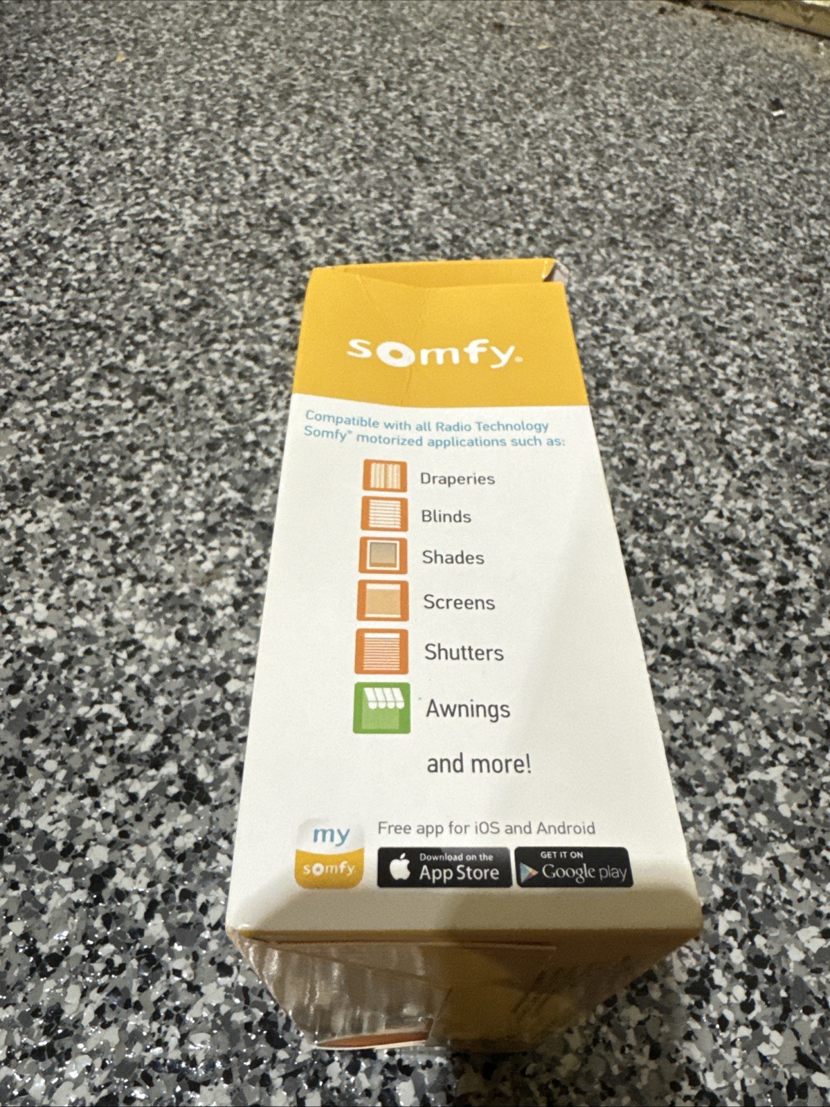 Somfy MyLink RTS to Wifi Interface, MPN# 1811403 – SOMFY NEW
