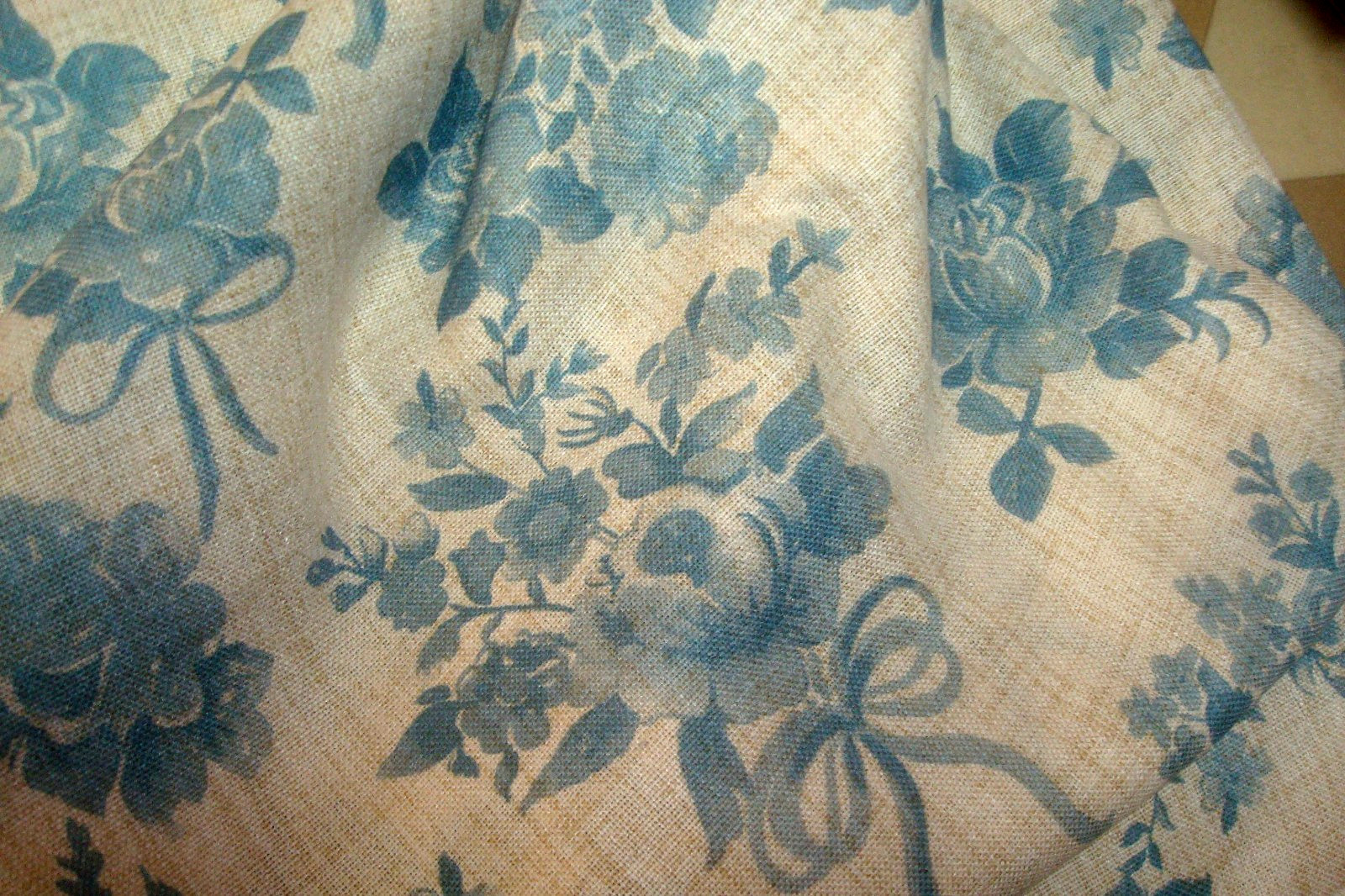 NWT Envogue 2 pc Window Curtain Panels Roses & Ribbons Floral Blue 84″ lg