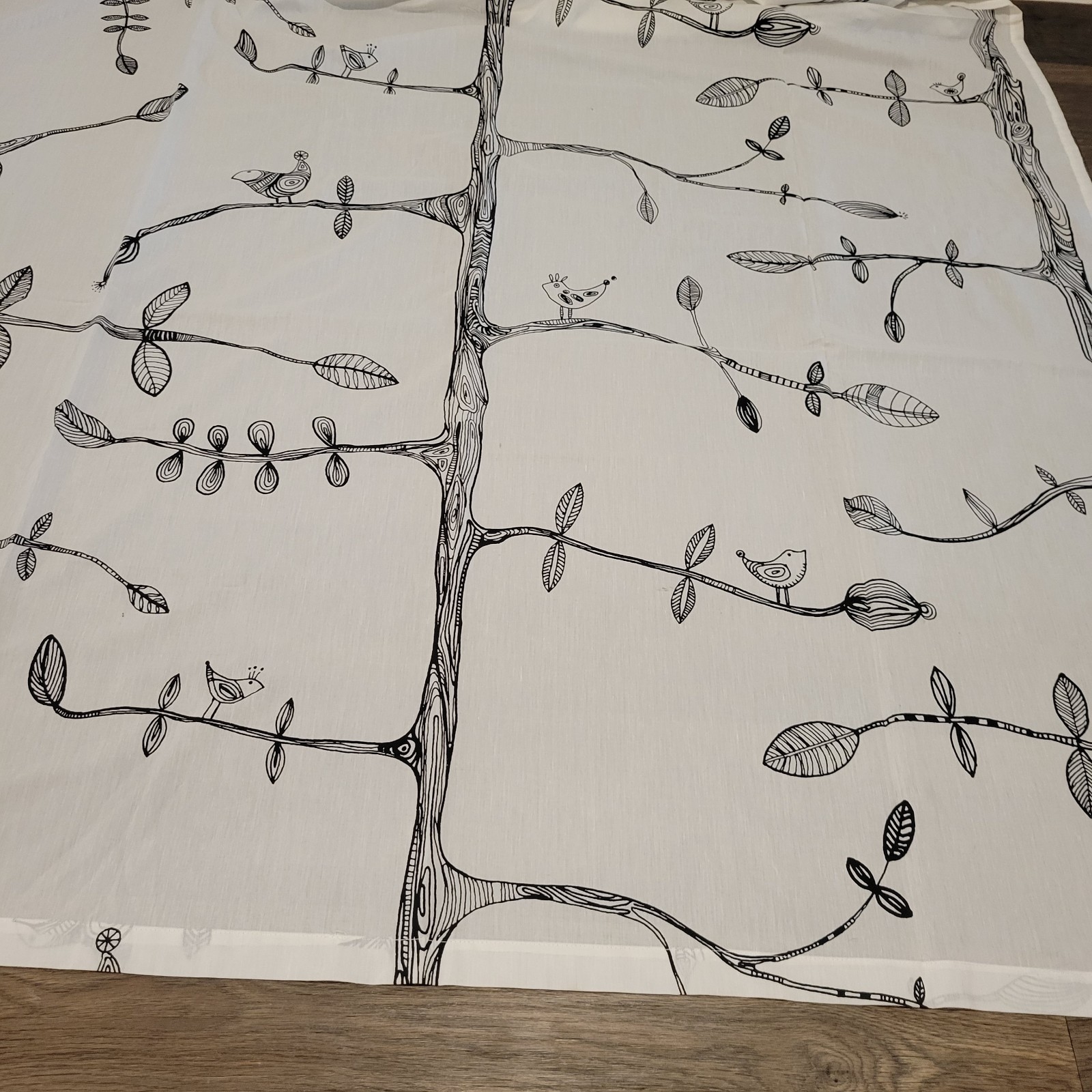 IKEA EIVOR Panel (1) 57×99 WH-BL Bird Tree Kajsa Aronsson Light Filtering