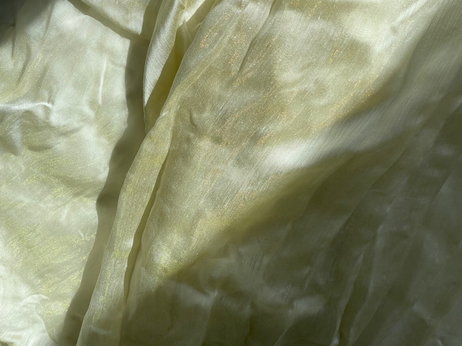 SUPER AAAA HUGE SILK PLEATED DRAPES/CURTAINS. 68 X 81 X 2