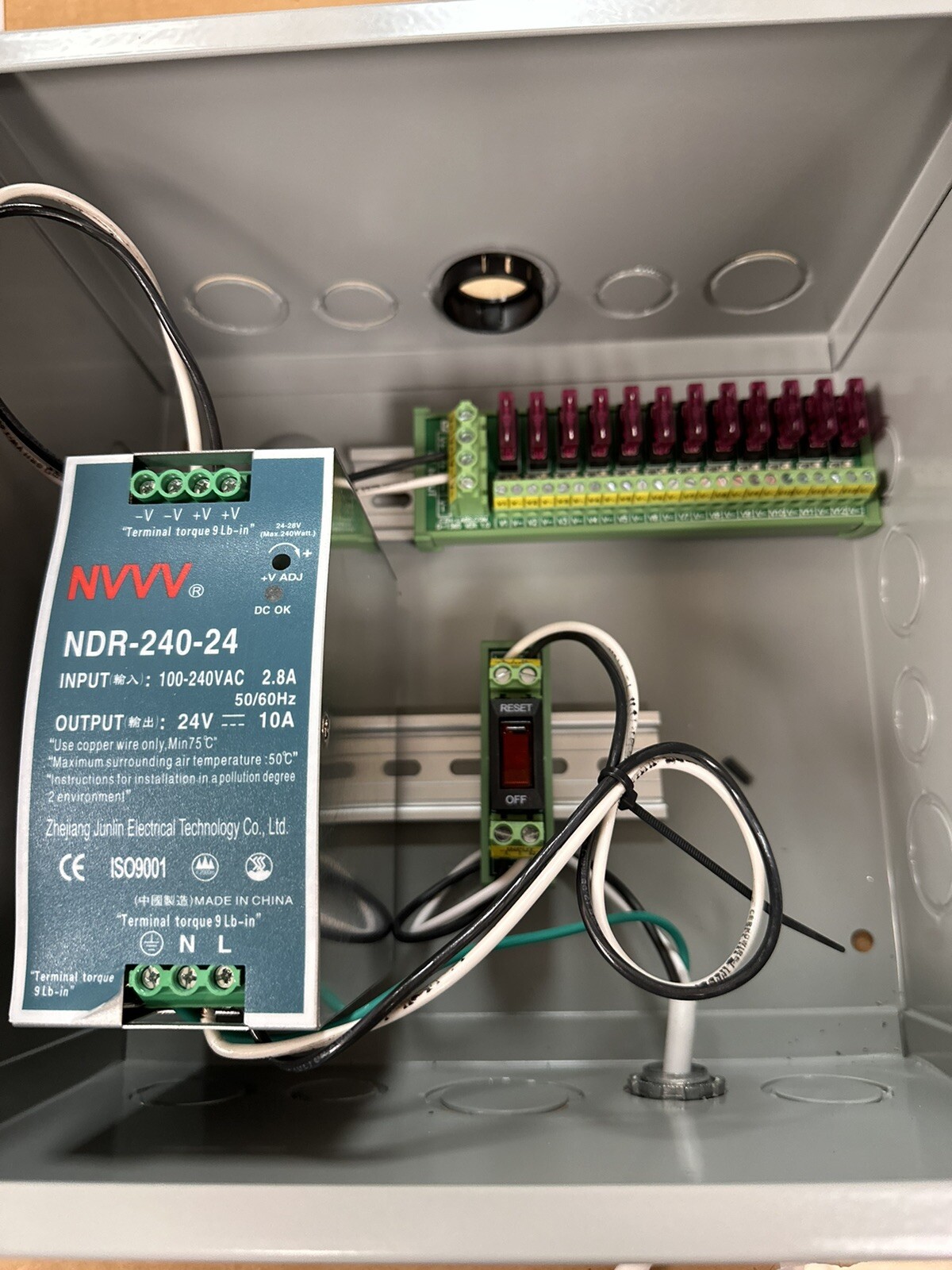 Somfy 24V Power Panel For Motorized Shades . This Will Power Up To 10 Shades.