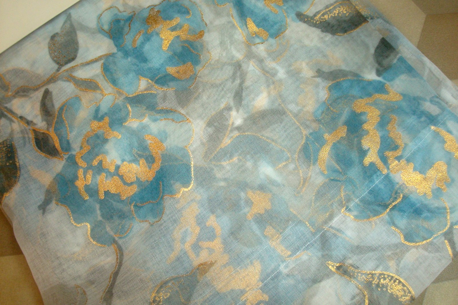 NWT Laura Ashley 4 pc Curtains Metallic Floral Sheer Aqua Gold each 38 x 96″ lg