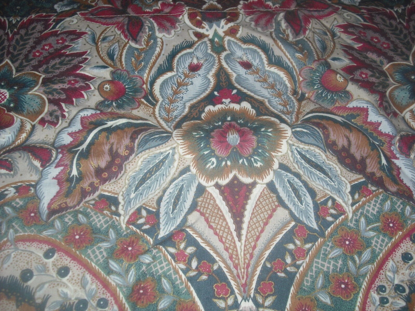 Vintage JC Penney Floral Jacobean Curtain Valance Green Ivory Burgundy 98×18