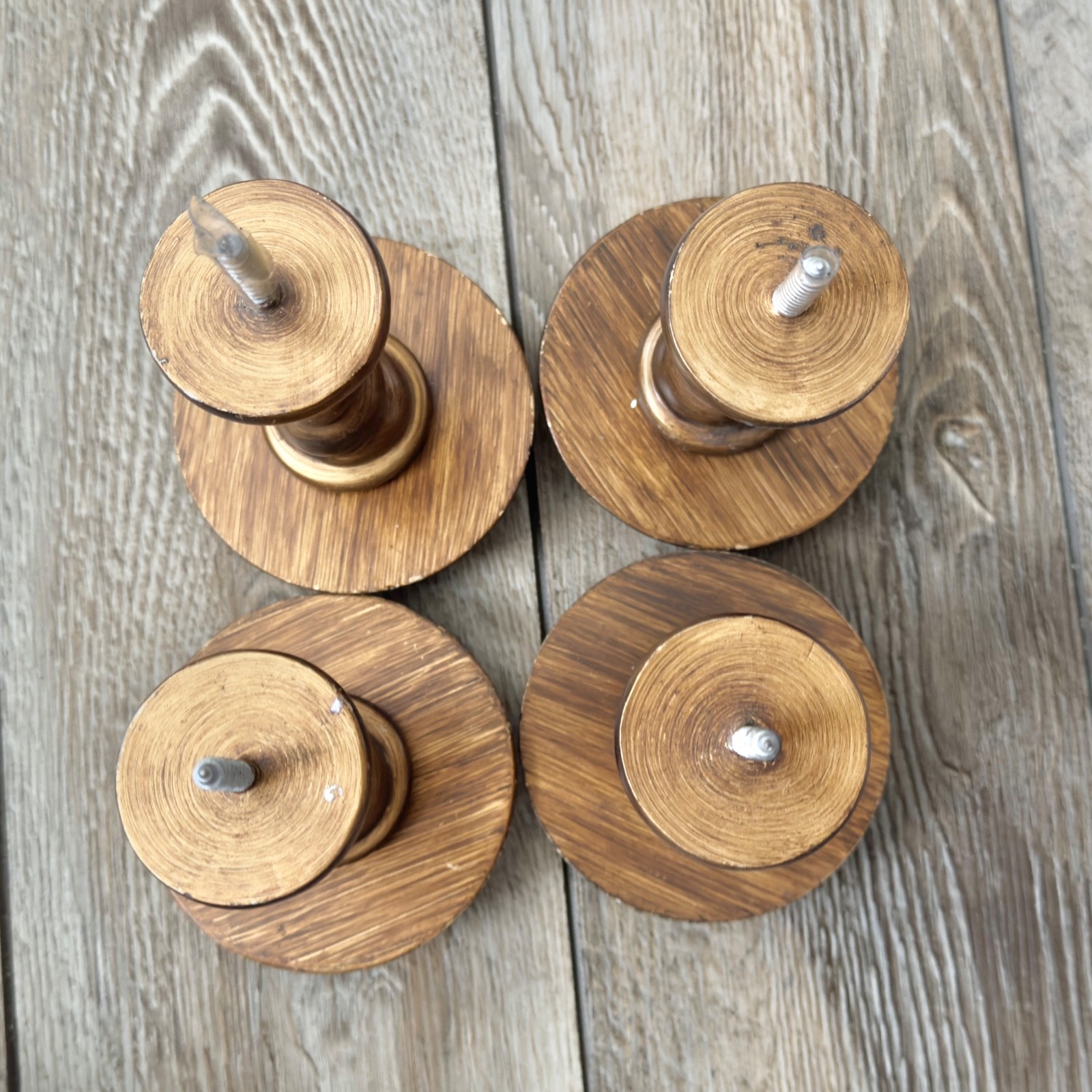 Ornate Curtain Tie Back Holders Flower Leaf Medallion Drapery Wood Look Lot of 4