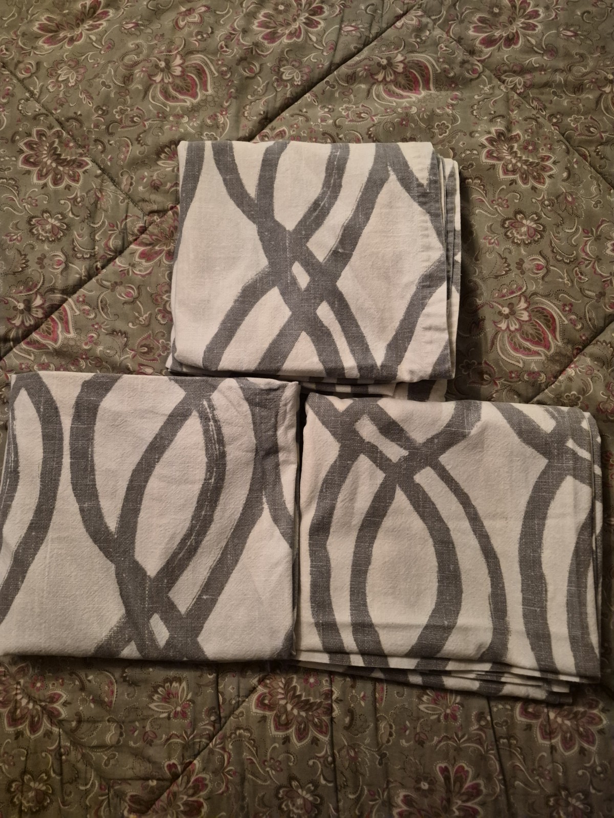 Set of 3 West Elm Panel Curtains Grey ‘Swirls’ on Cream 48×96 Cotton Pole