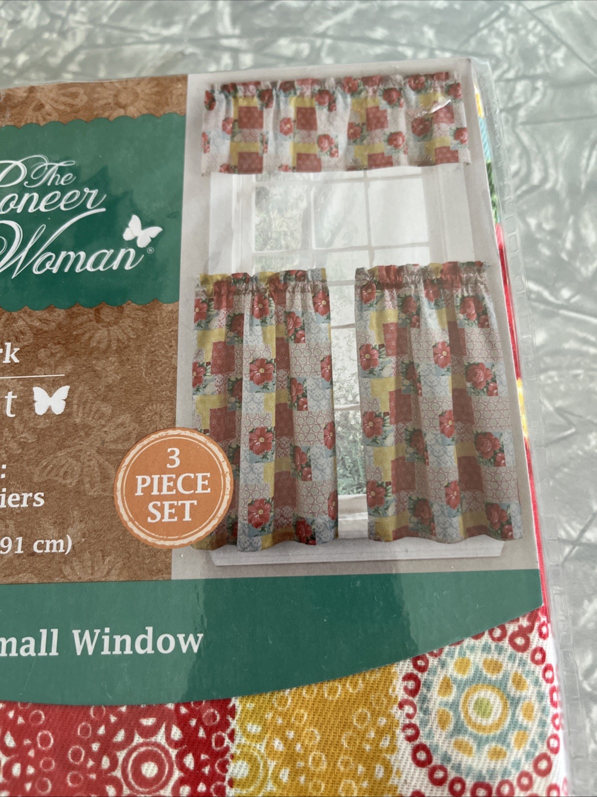 Pioneer Woman ~ Patchwork ~ Three (3) Piece Curtain Set ~ 30″ x 36″