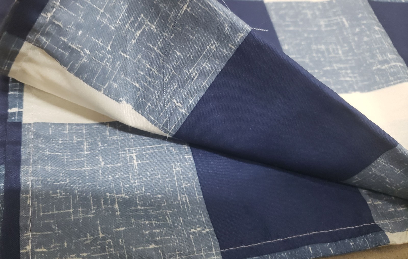 1 Fabric Printed Valance(18″x60″)(no tiers) BLUE & WHITE BUFFALO CHECK DESIGN,LK