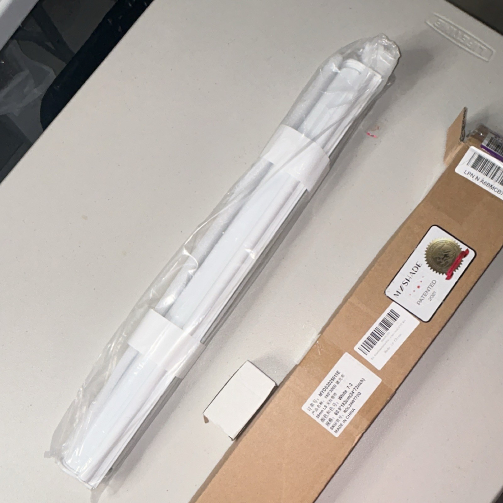 Cordless Blackout Roller Shade White Fabric Inside/Outside Mount 24×72