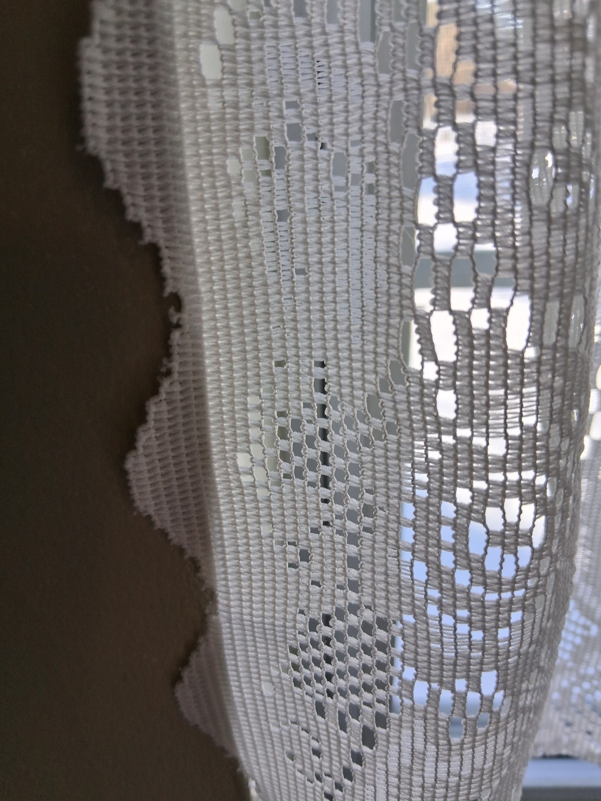Lace Cafe Style Valance floral pattern White 58″w by 14″L 3″ rod pocket