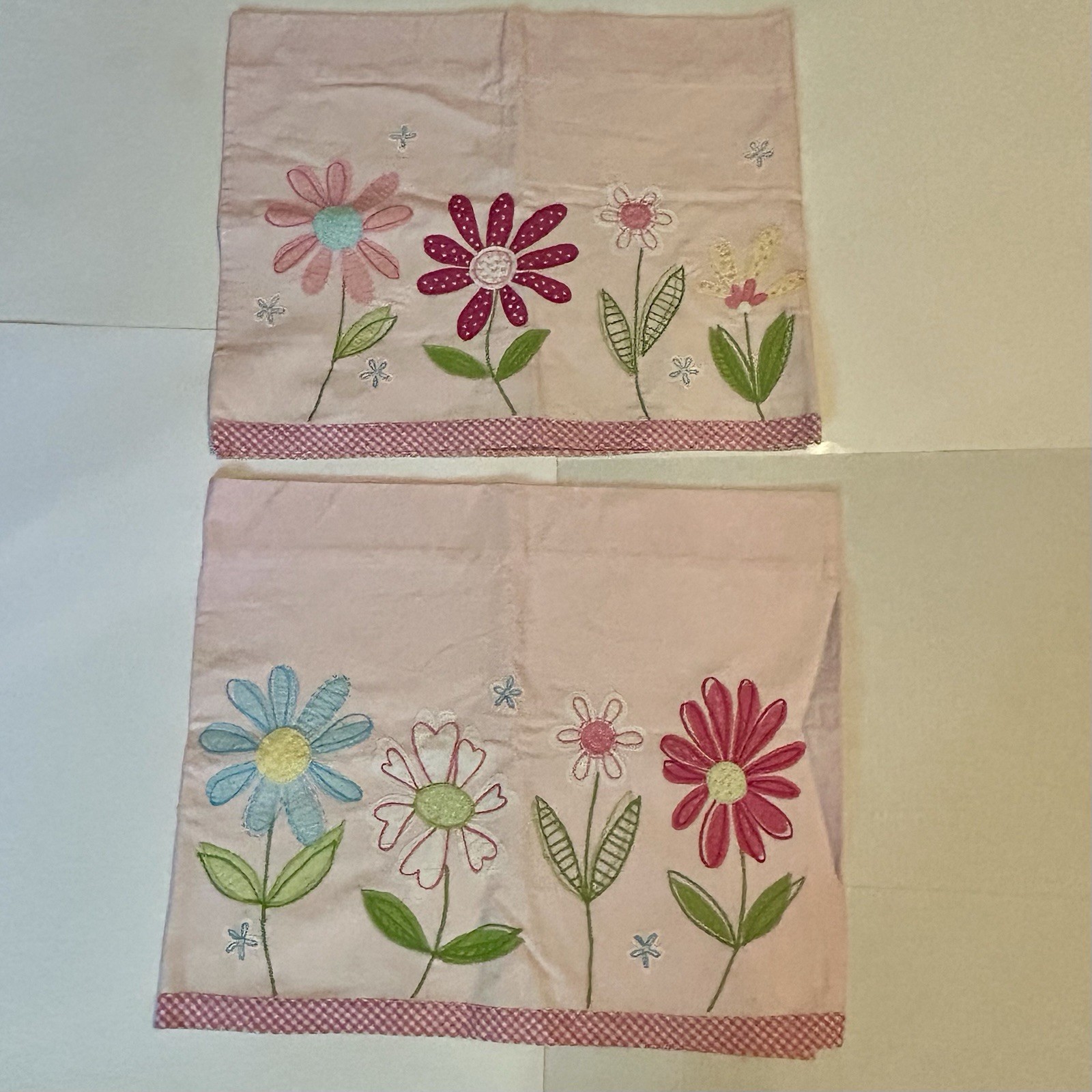 Pottery Barn Kids Daisy Garden Window Valances Set of 2 Pink Floral 44 x 18 READ