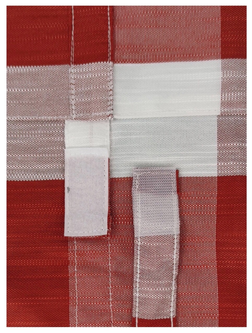 Better Homes & Gardens Buffalo Check Balloon Shade Brick Red/White 42”x 63”