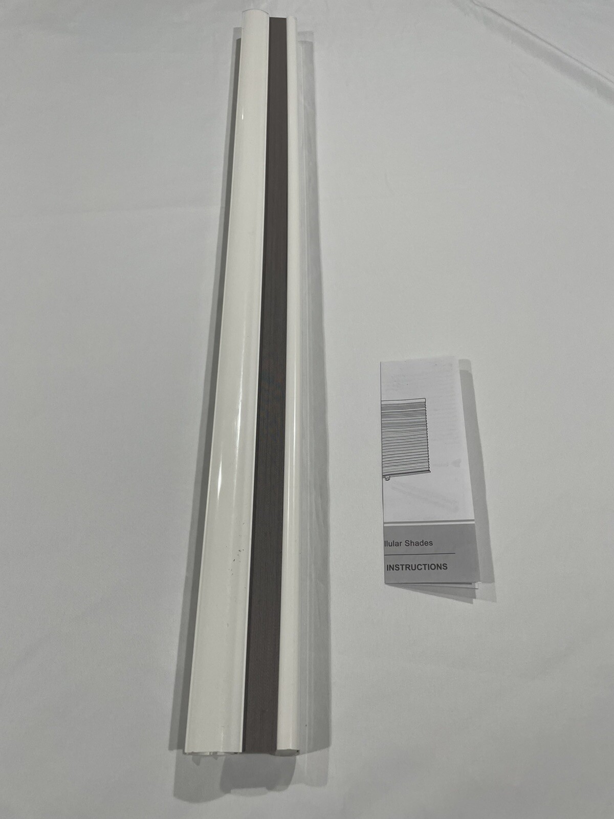 Grandekor Cordless Honeycomb Shade Grey-White, 34×36 in