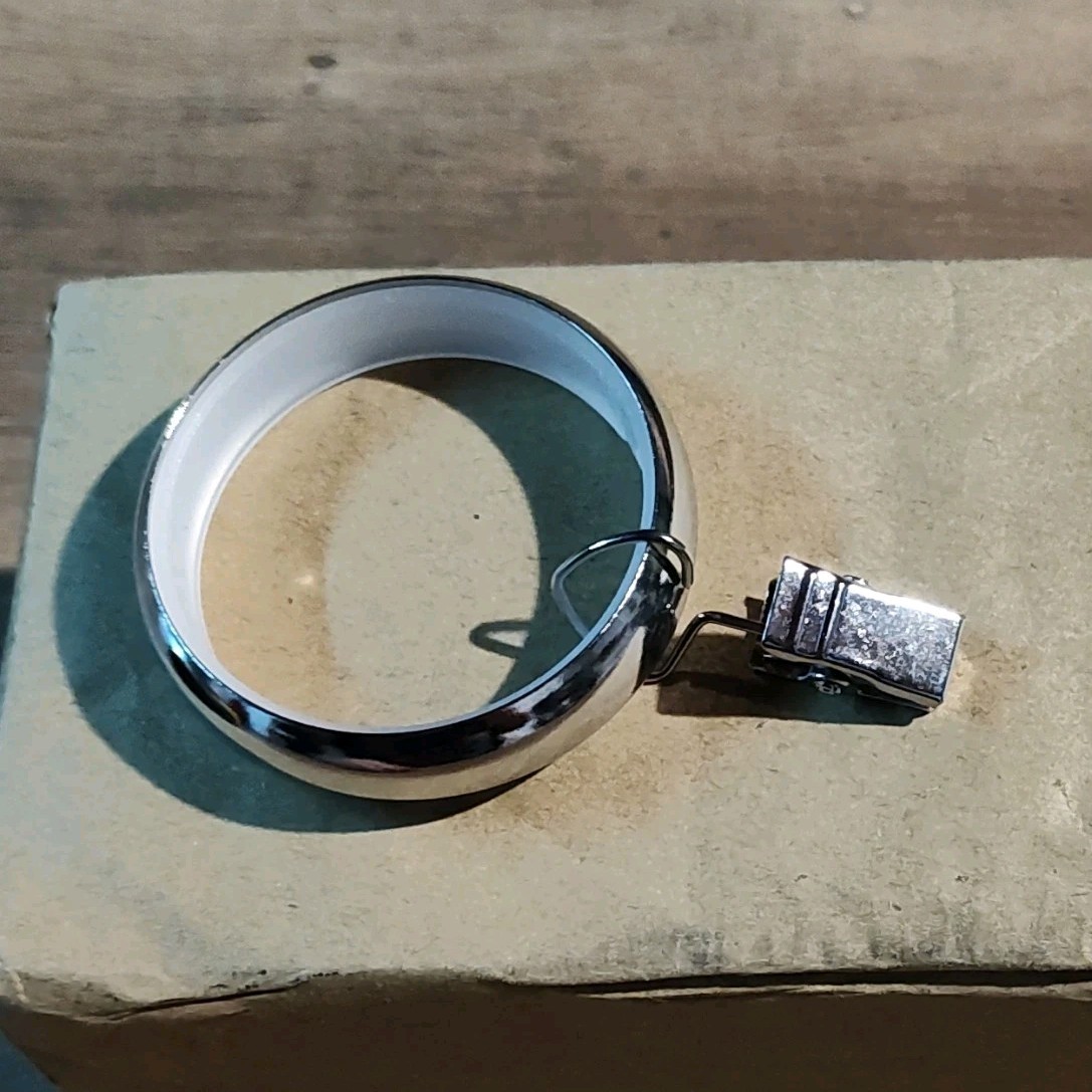 Pottery Barn Silver Metal Curtain Rings with Clips 1.25in Pack of 10