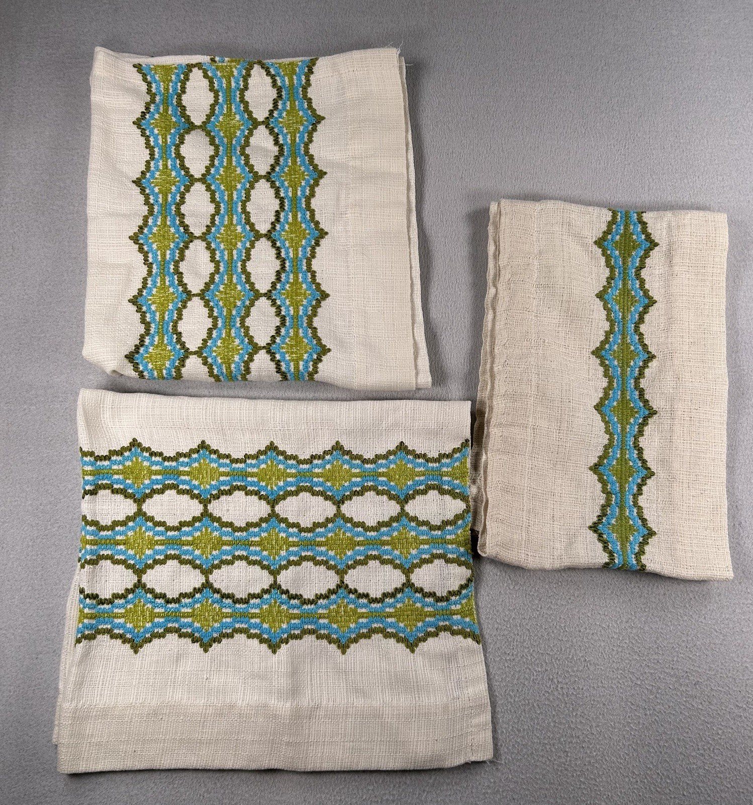 VTG JC Penny Embroidered Cafe Curtains & Valance Set Blue Green MCM 70’s Groovy