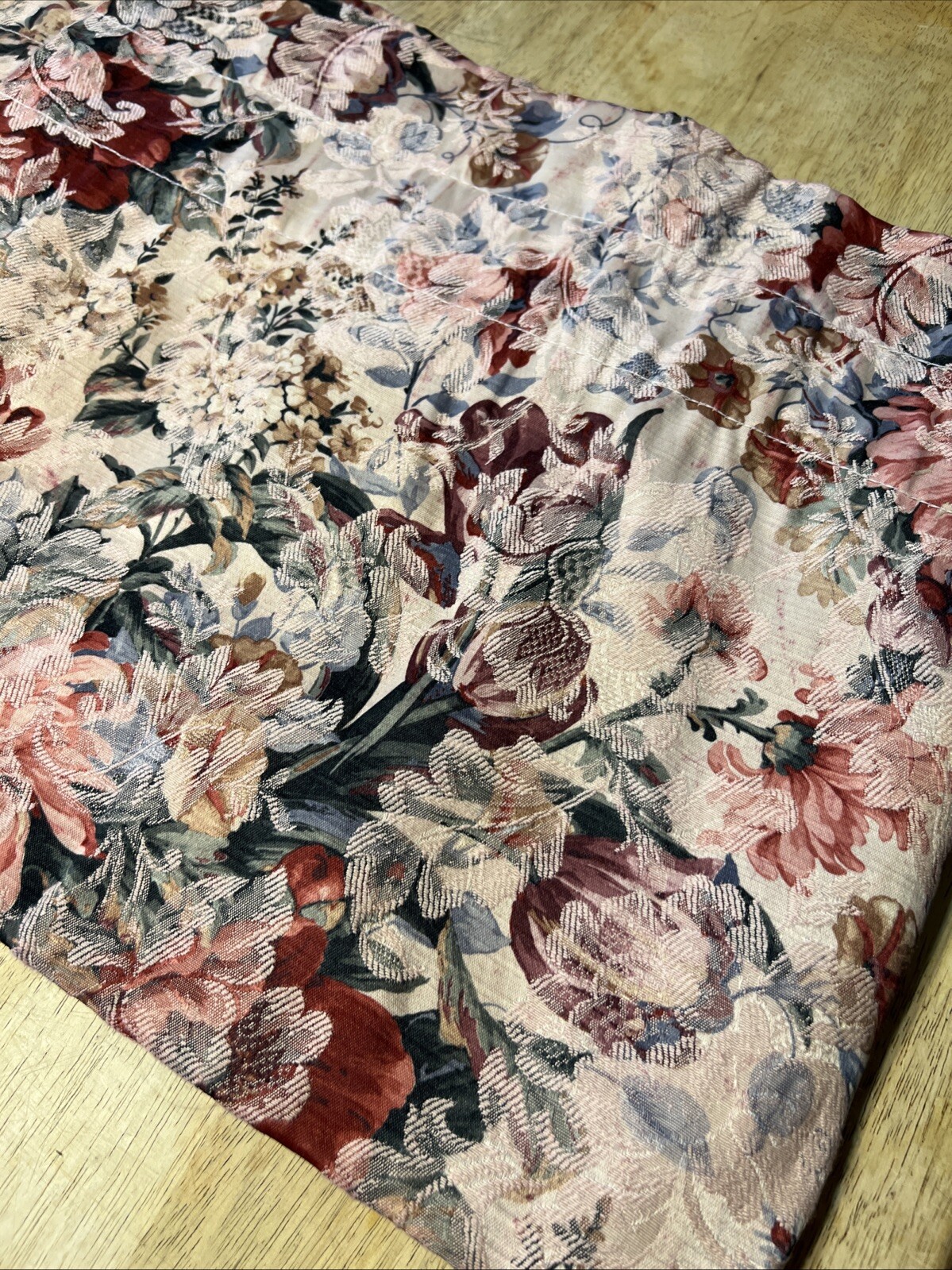 2 Bold Floral Tapestry Jacquard Valances 17”x96” Ea Shabby Cottage Boho USA Pink