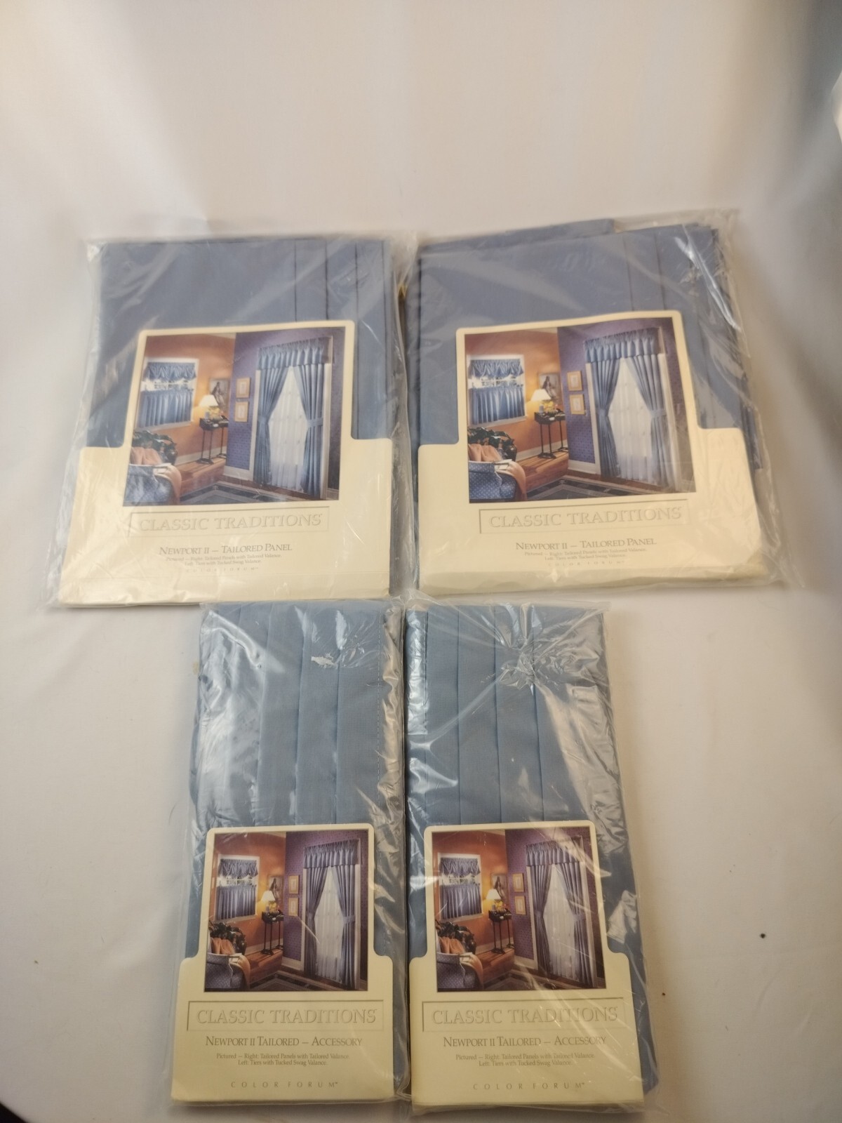 Jc Penney classic traditions Newport II (2) Tailored Panel And (2) Accessory