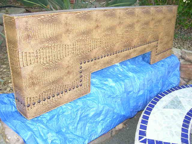 WIDOW TREATMENT UPHOLSTERED CUSTOM MADE CORNICE BOARD FAUX ALLIGATOR NAILHEAD