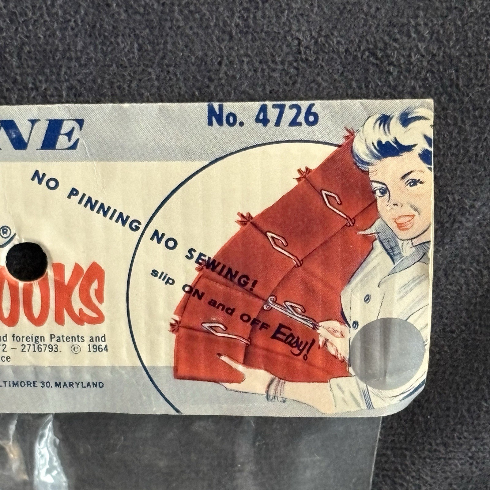 Starlyne Empire Slip-On Drapery Hooks No 4726 NOS 1964 Eastern Products Vintage